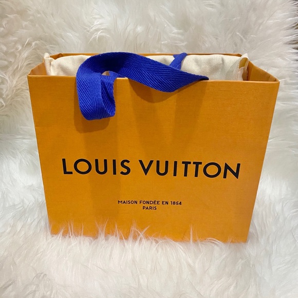 Toiletry / pouch 26💥sold on ig💥 - Picture 4 of 4